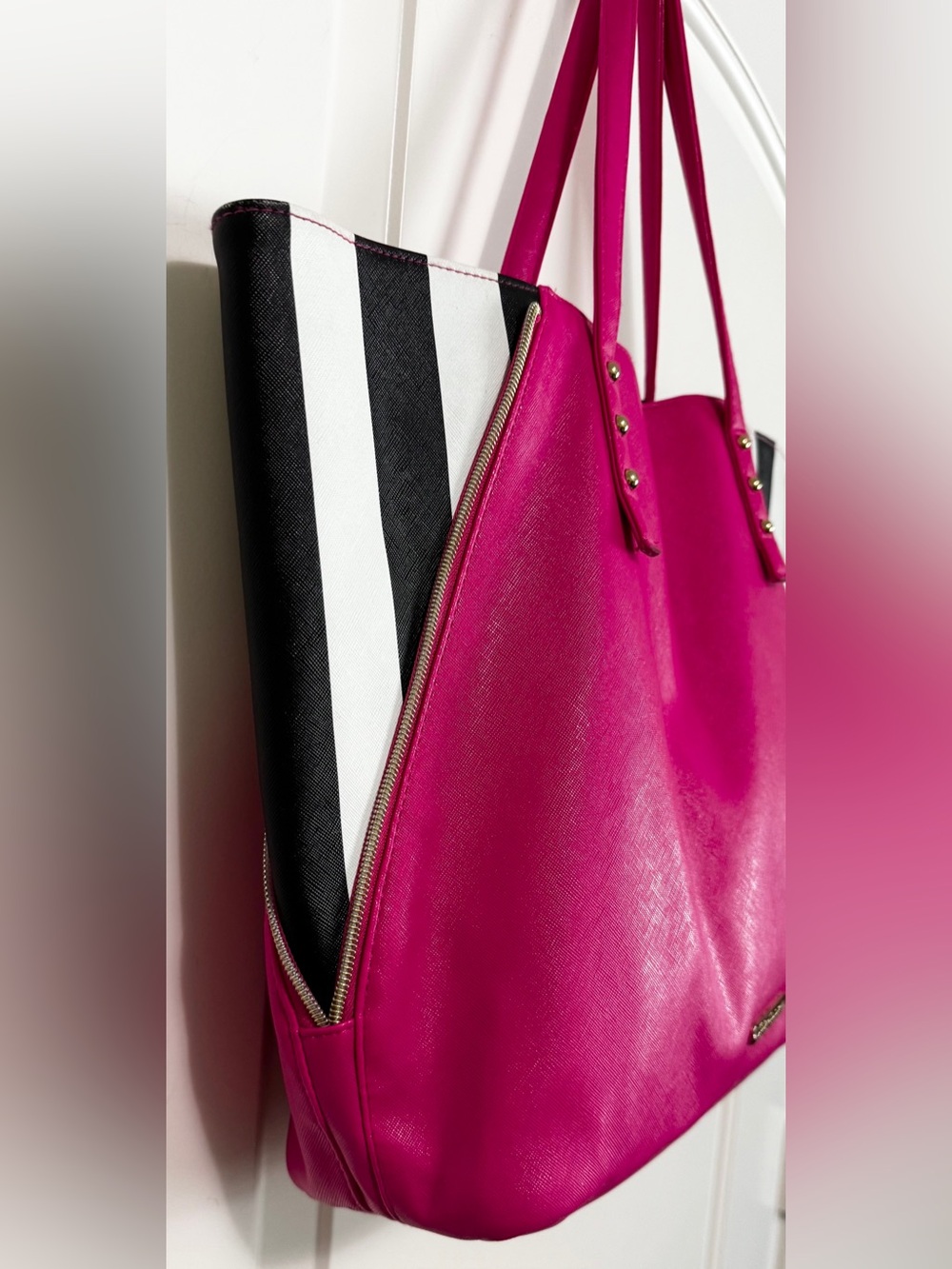 Juicy Couture Fuchsia Stripe Tote Bag - Picture 7 of 16